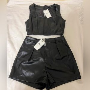 New w/tags. 7 for All Mankind faux leather shorts w/ top set. Size Small